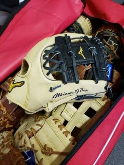 Mizuno Pro 11.50" GMP2-400RDD3 Infield Glove - Didi Gregorius Game Model -Baseball Glove Sales Shop 20190702 103307