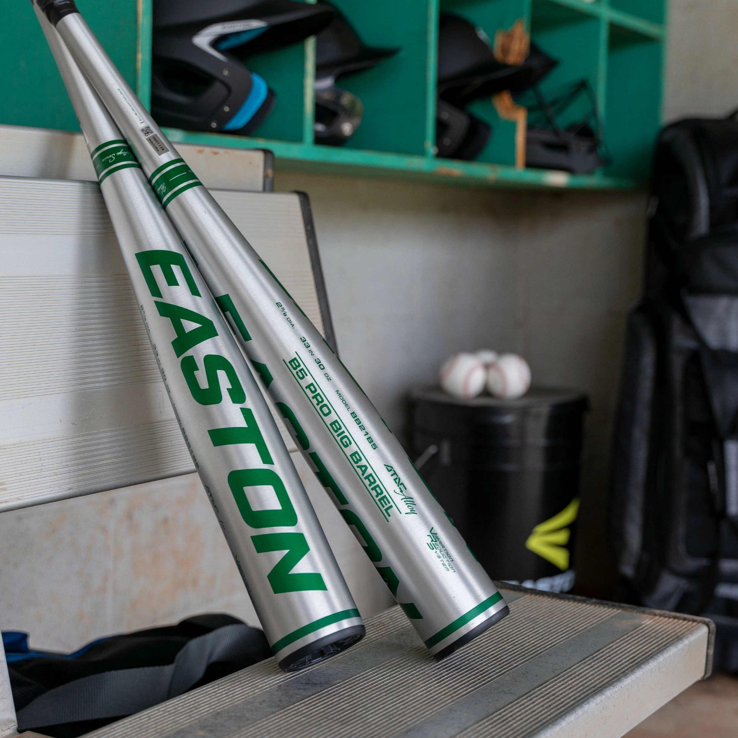 Easton B5 Pro Big Barrel -3 (BBCOR) Adult Bat 5 Easton B5 Pro Big Barrel -3 (BBCOR) Adult Bat - Image 3
